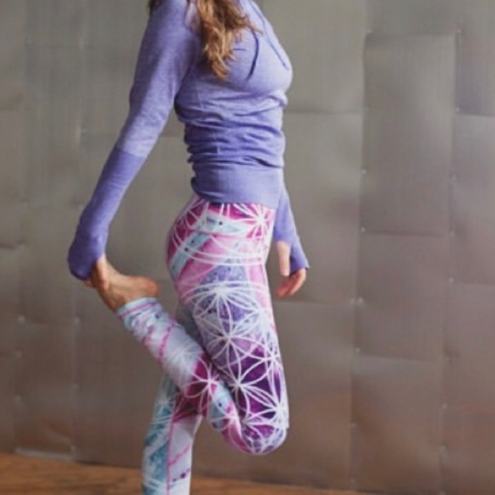 Sacred Geometry Leggings Small EUC